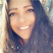 Je suis professeur d'espagnol, j'ai 24 ans, avec une licence pour éduquer les enfants en école maternelle. J'ai enseigné l'anglais et l'espagnol aux enfants de 4 à 12 ans. Je souhaite enseigner ma langue maternelle à quiconque est intéressé